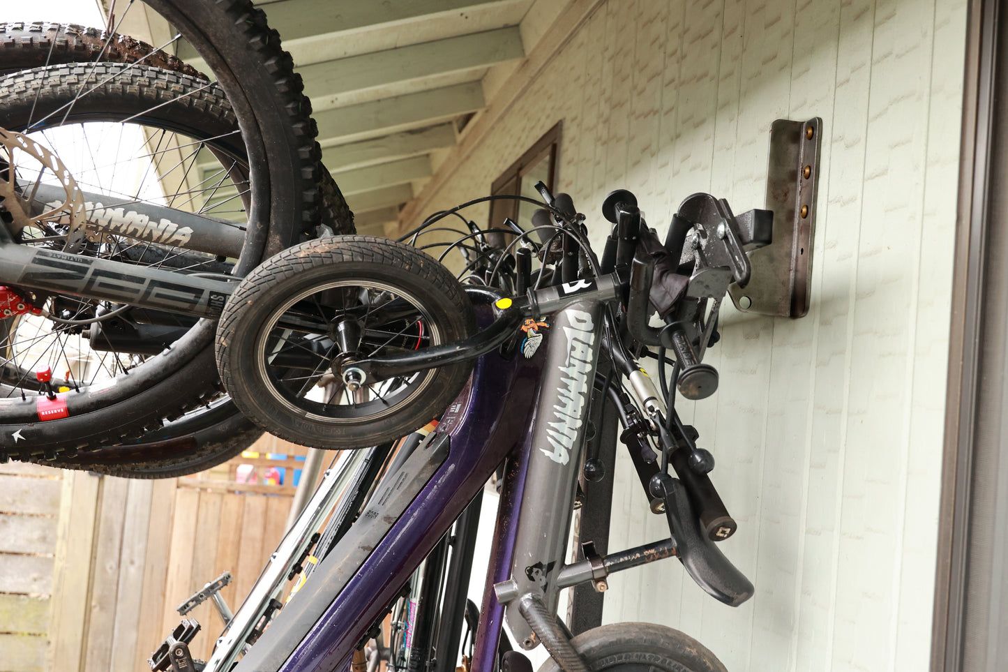 Wall Hanging Kit for 4 or 6 bike rack