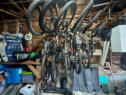 wall mounting kit with 6 bikes on a bike rack on a wall