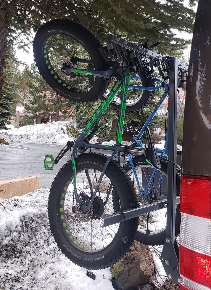 Lolo Racks 4 Bike Vertical Rack with Standard Tilt